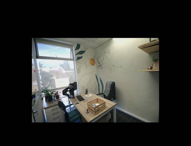 OFFICE FOR SALE IN CASCADES